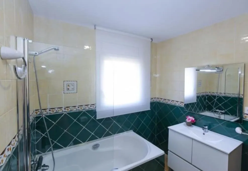 Grh Villa Bianca, Con Piscina Privada, Barbacoa Y Amplio Jardin سالو